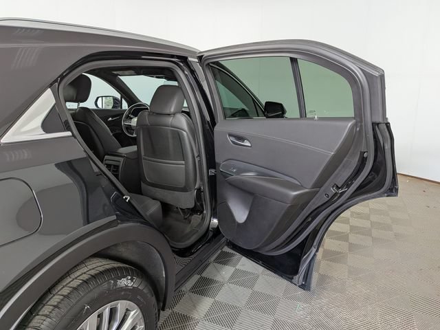 Certified 2025 Cadillac XT4 Premium Luxury FWD image 31