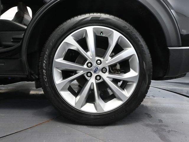 Used 2023 Ford Explorer Platinum w/ Technology Package image 14