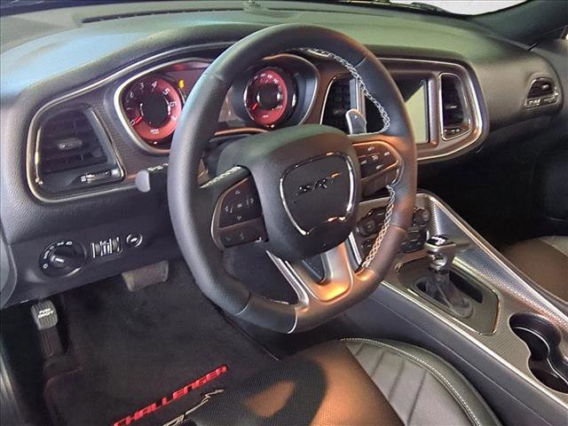 Used 2015 Dodge Challenger SRT Hellcat image 10