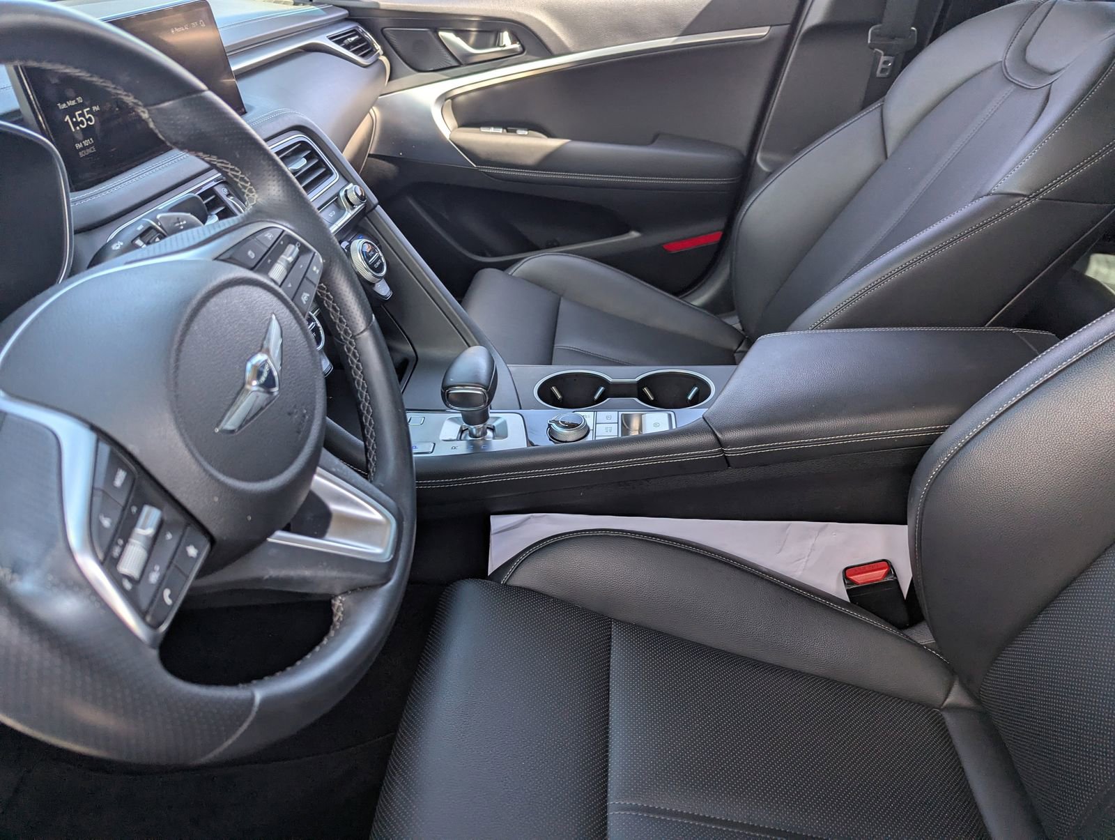 Used 2023 Genesis G70 2.0T image 18