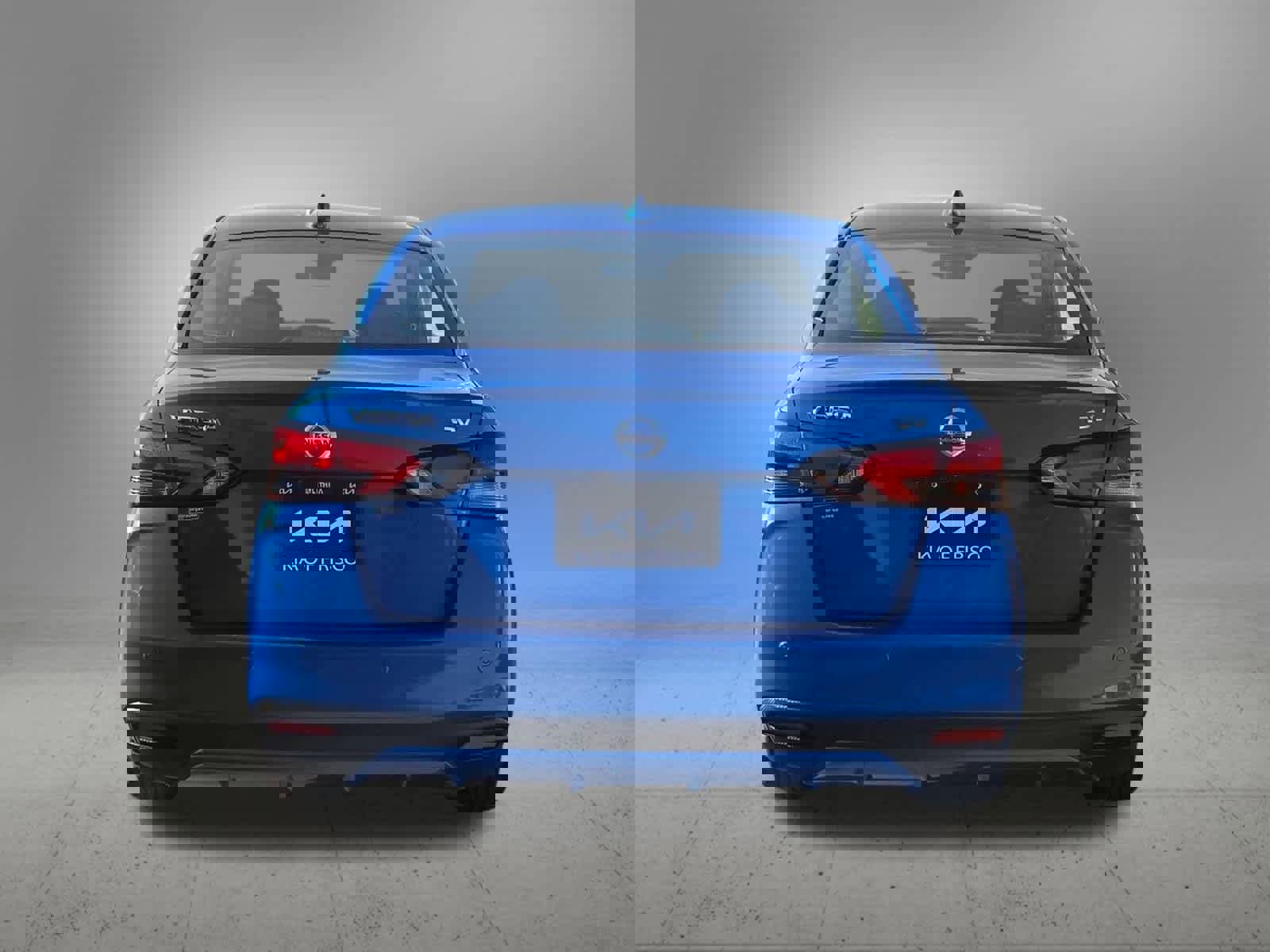 Used 2021 Nissan Versa SV image 5