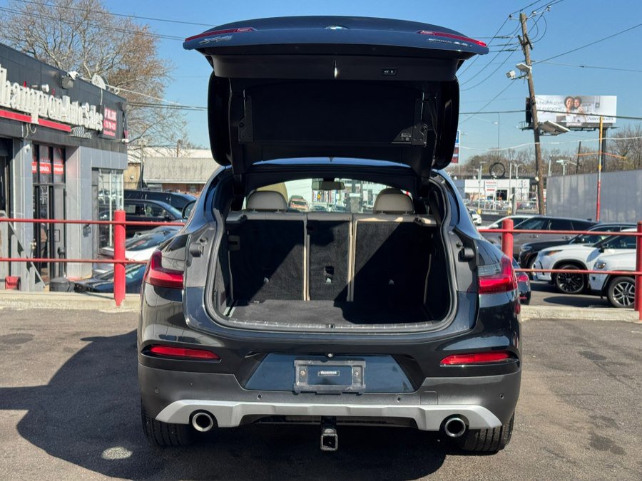Used 2020 BMW X4 xDrive30i w/ Executive Package image 29