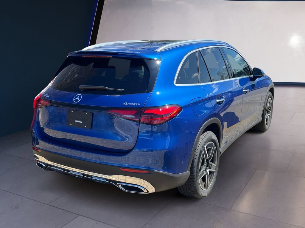 New 2026 Mercedes-Benz GLC 300 4MATIC image 3