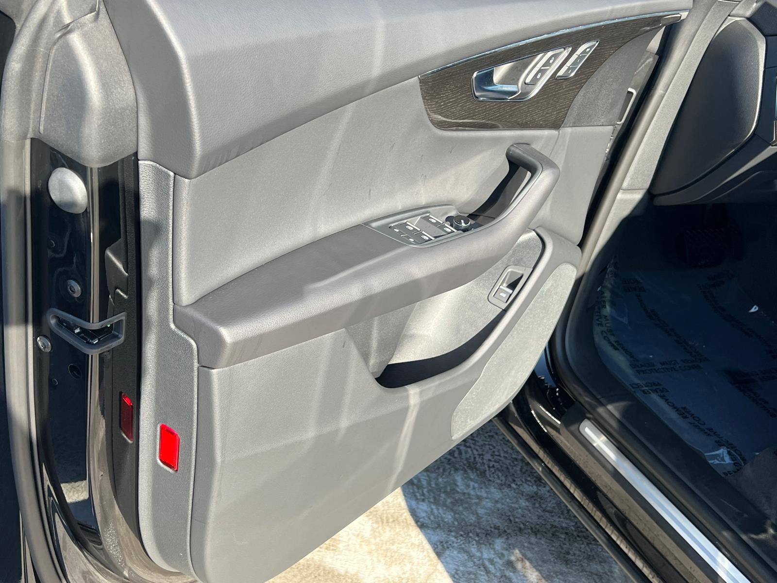 New 2025 Audi Q8 Premium image 10