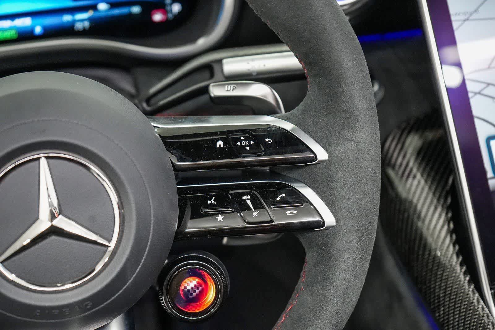 New 2025 Mercedes-Benz SL 63 AMG S e Performance 4MATIC image 36