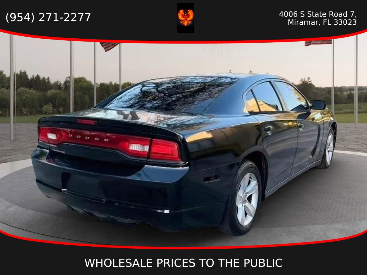 Used 2014 Dodge Charger SE RWD image 4