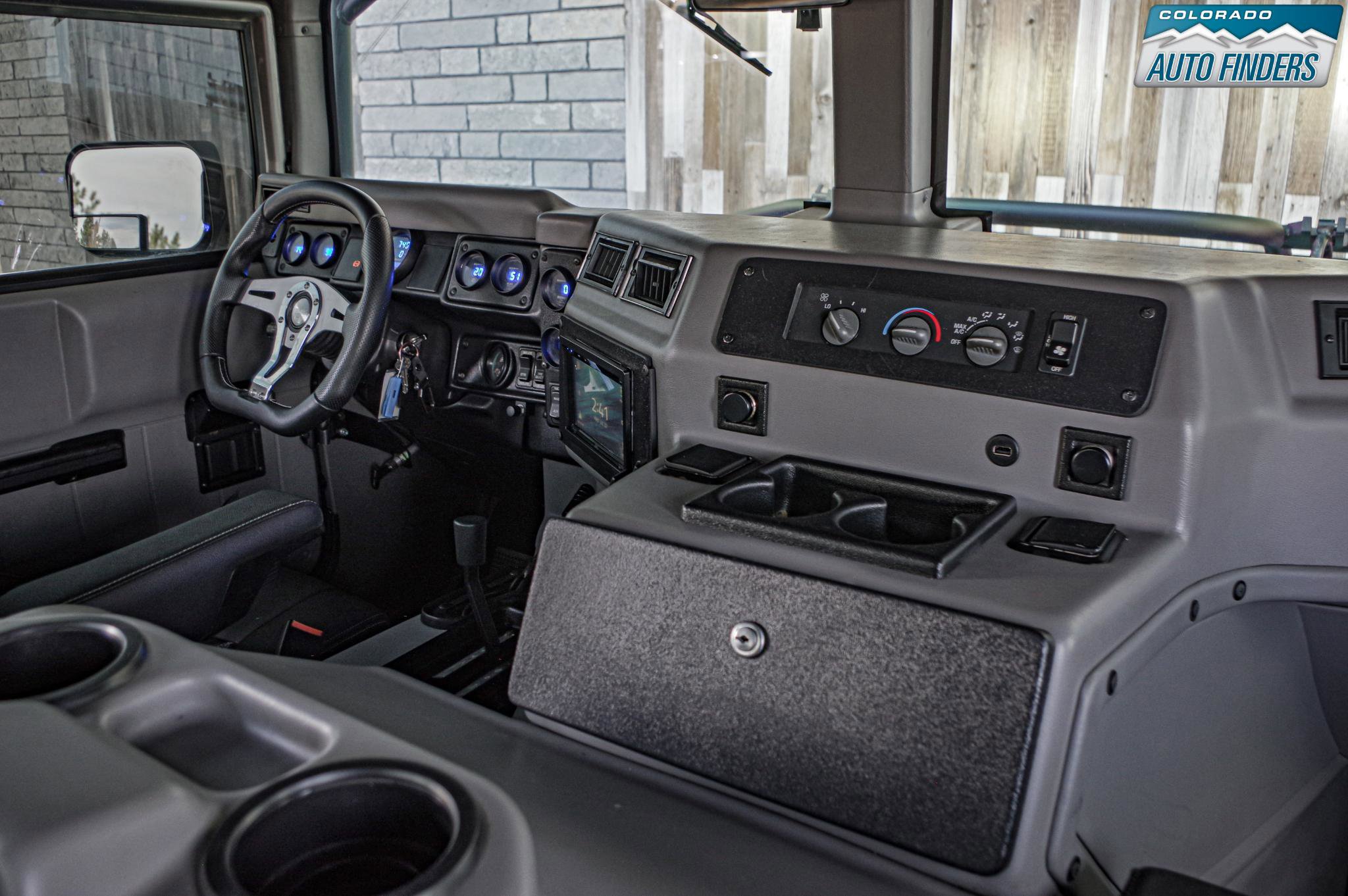 Used 2000 HUMMER H1 4-Door Hard Top image 12