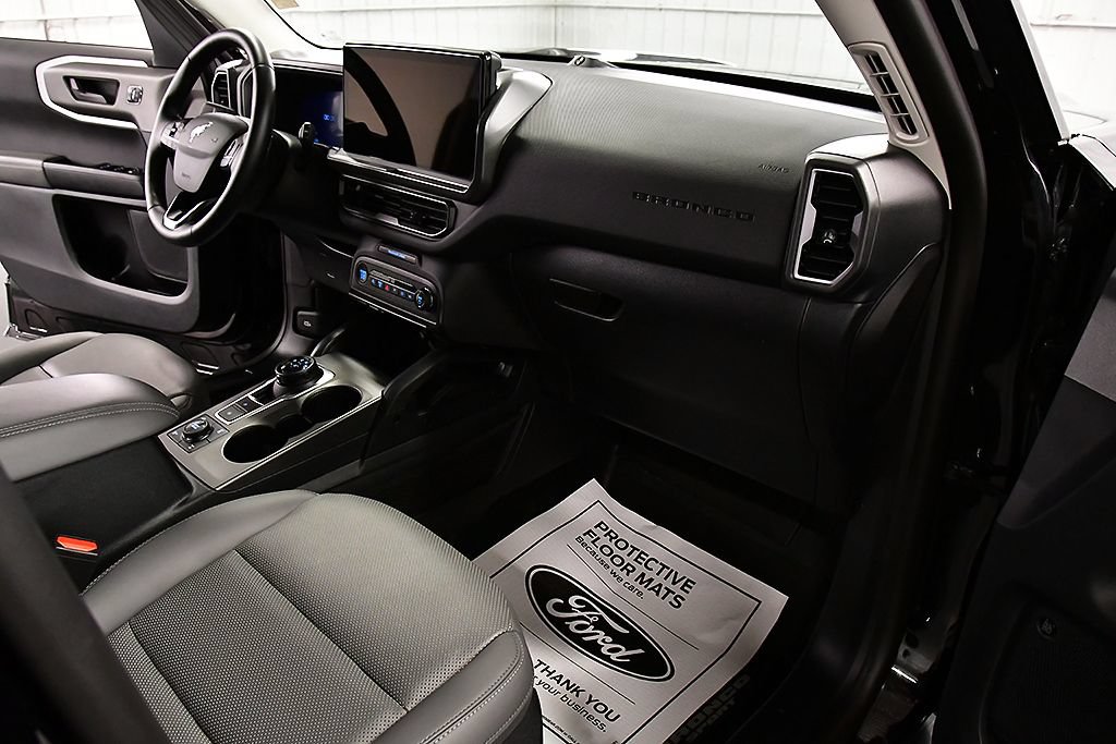 Used 2025 Ford Bronco Sport Badlands w/ Badlands Tech Package AWD/4WD image 28