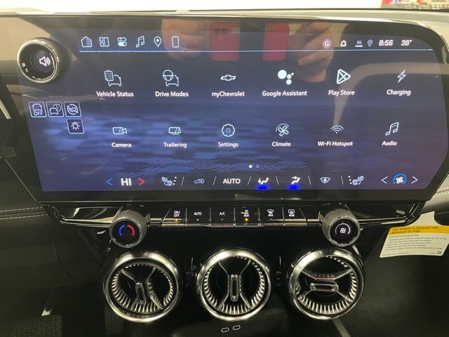 New 2026 Chevrolet Blazer EV LT image 3