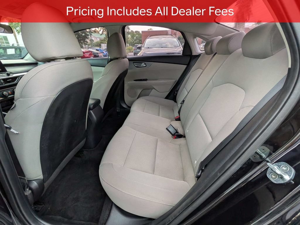 Used 2021 Kia Forte LXS FWD image 13