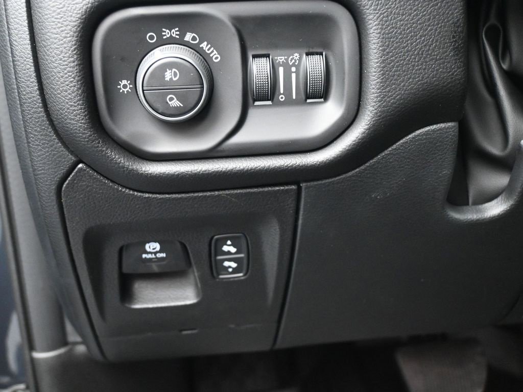 New 2026 RAM 1500 2WD Crew Cab image 21