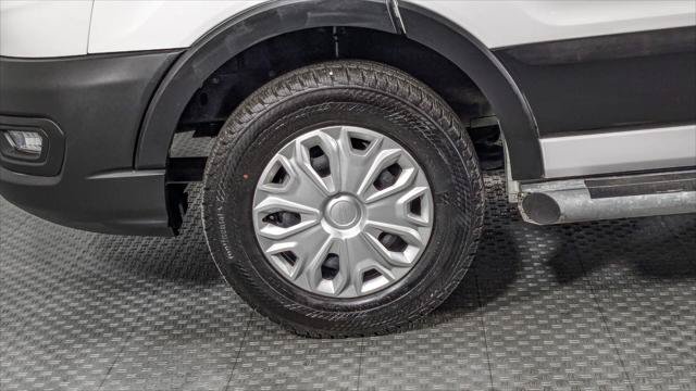 Used 2024 Ford Transit 250 Low Roof w/ Exterior Upgrade Package RWD image 29