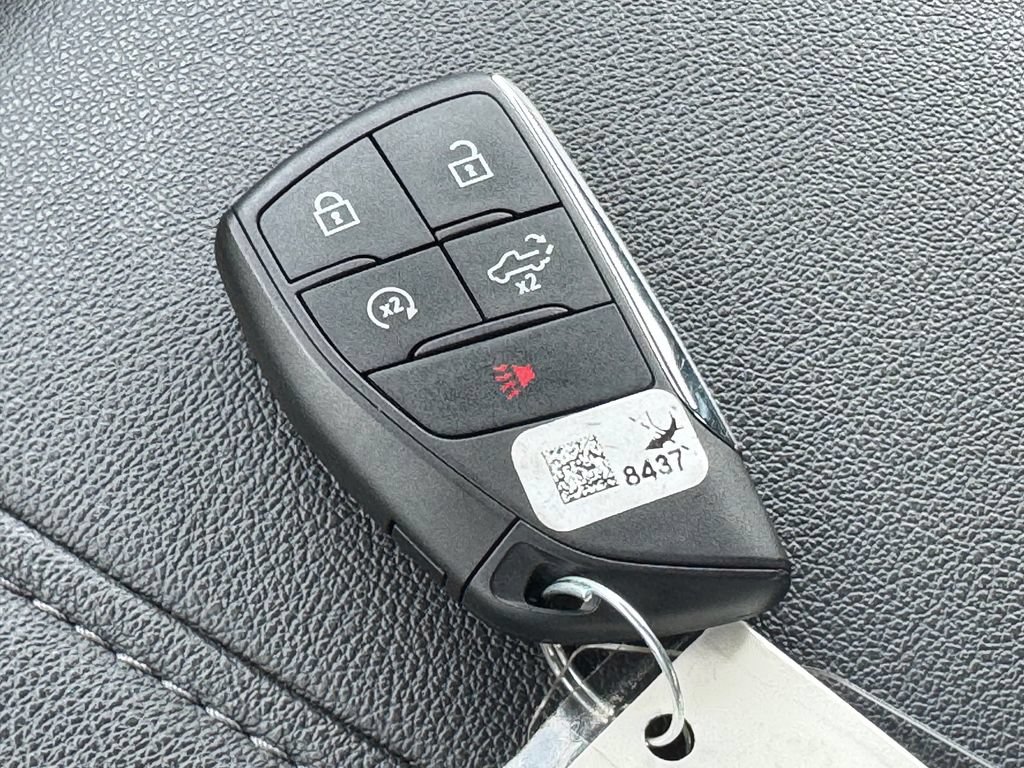 Used 2023 Chevrolet Silverado 1500 RST AWD/4WD image 31
