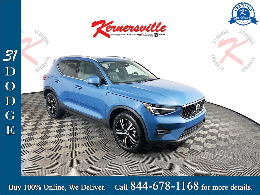 Used 2023 Volvo XC40 B4 Plus