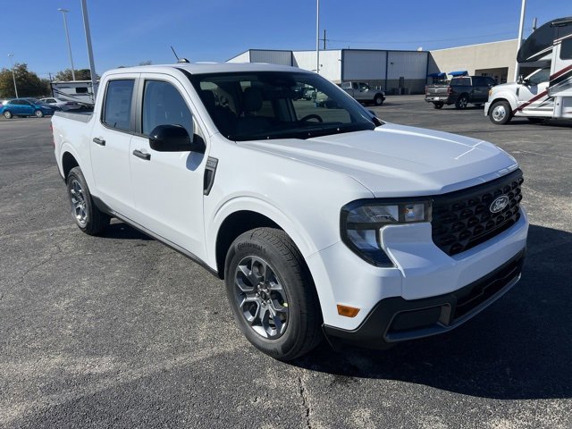 New 2025 Ford Maverick XLT w/ XLT Luxury Package image 2