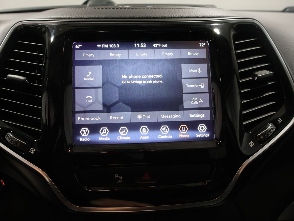 Used 2019 Jeep Cherokee Limited image 25