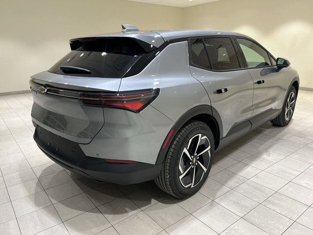 New 2026 Chevrolet Equinox EV LT image 5