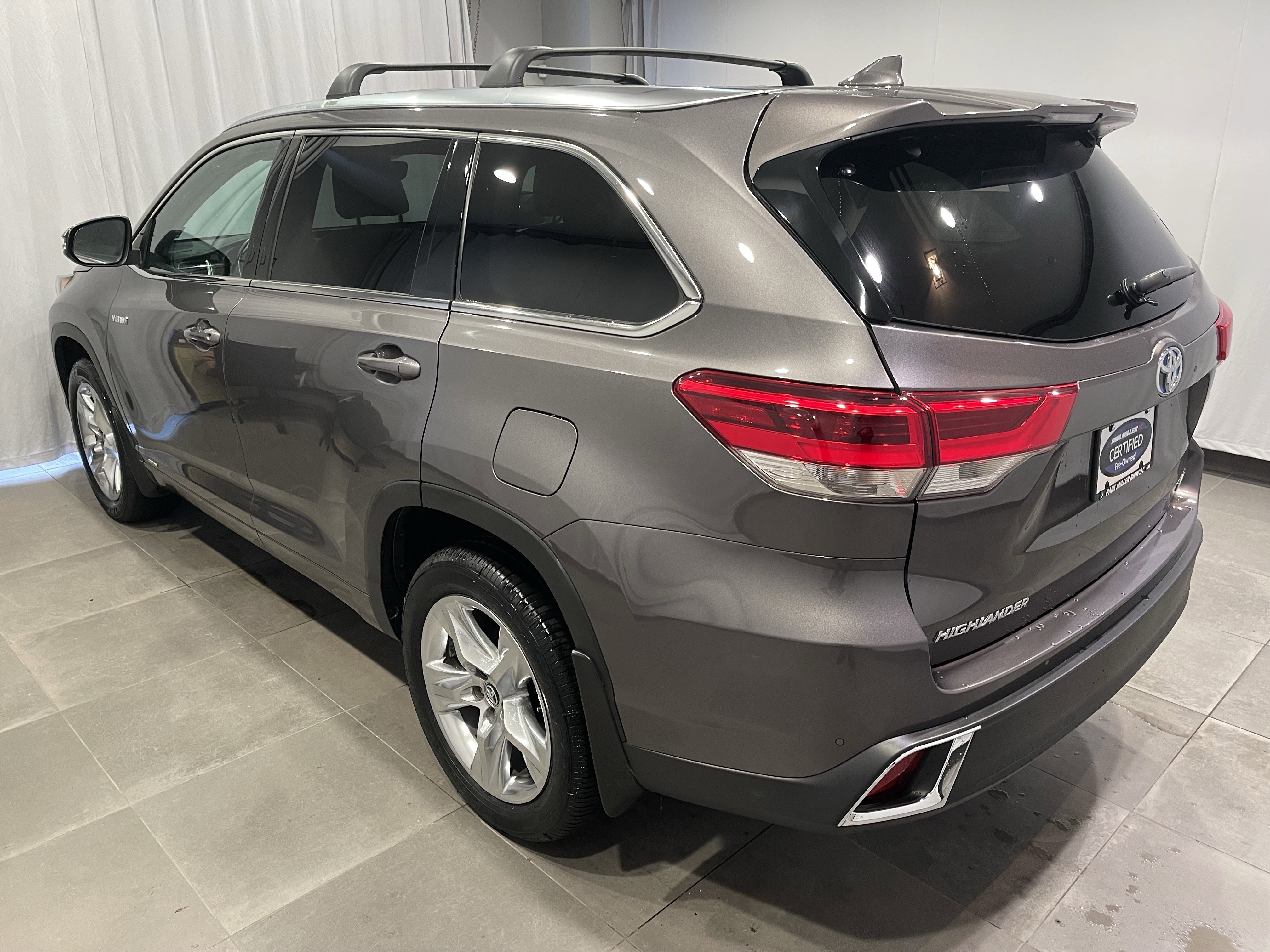 Used 2018 Toyota Highlander Limited image 5