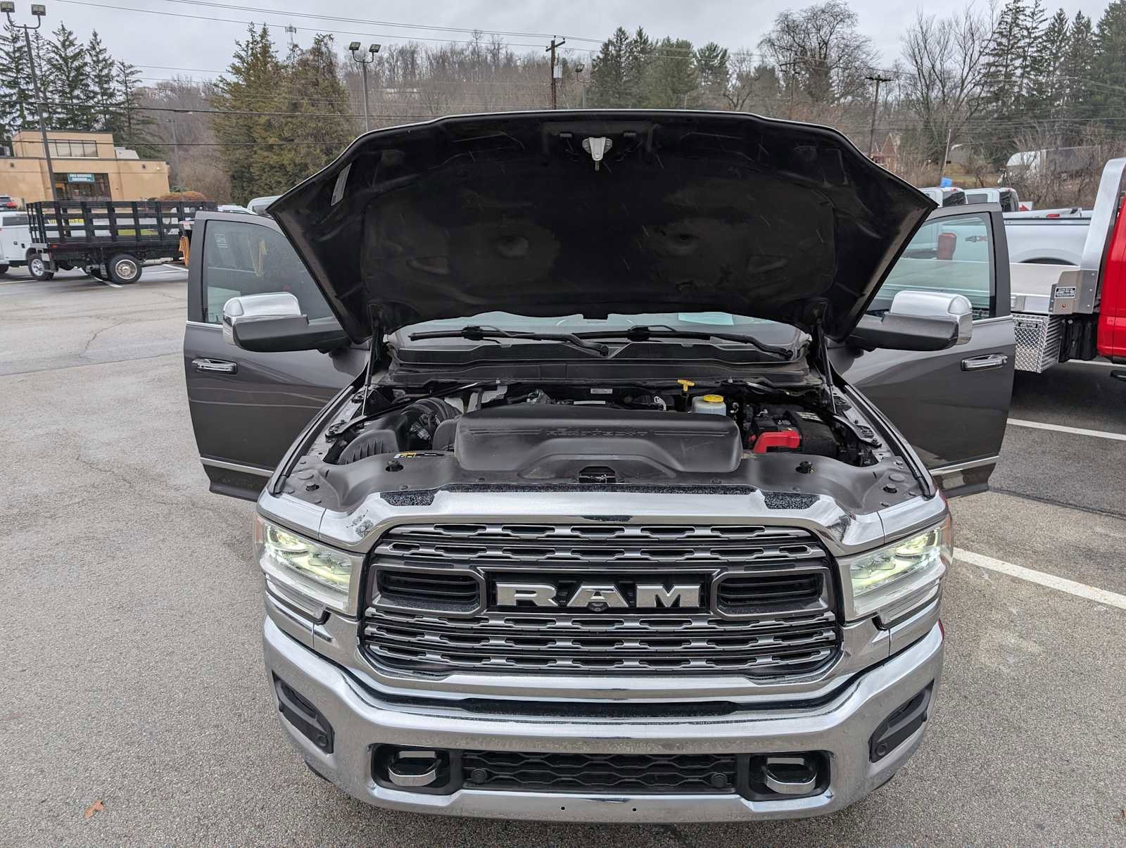 Used 2022 RAM 3500 Limited image 13