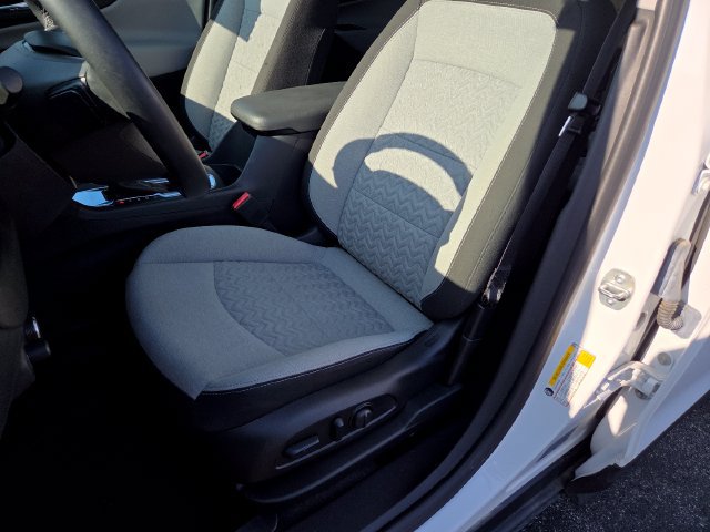 Used 2024 Chevrolet Equinox LT w/ LPO, Floor Liner Package FWD image 23