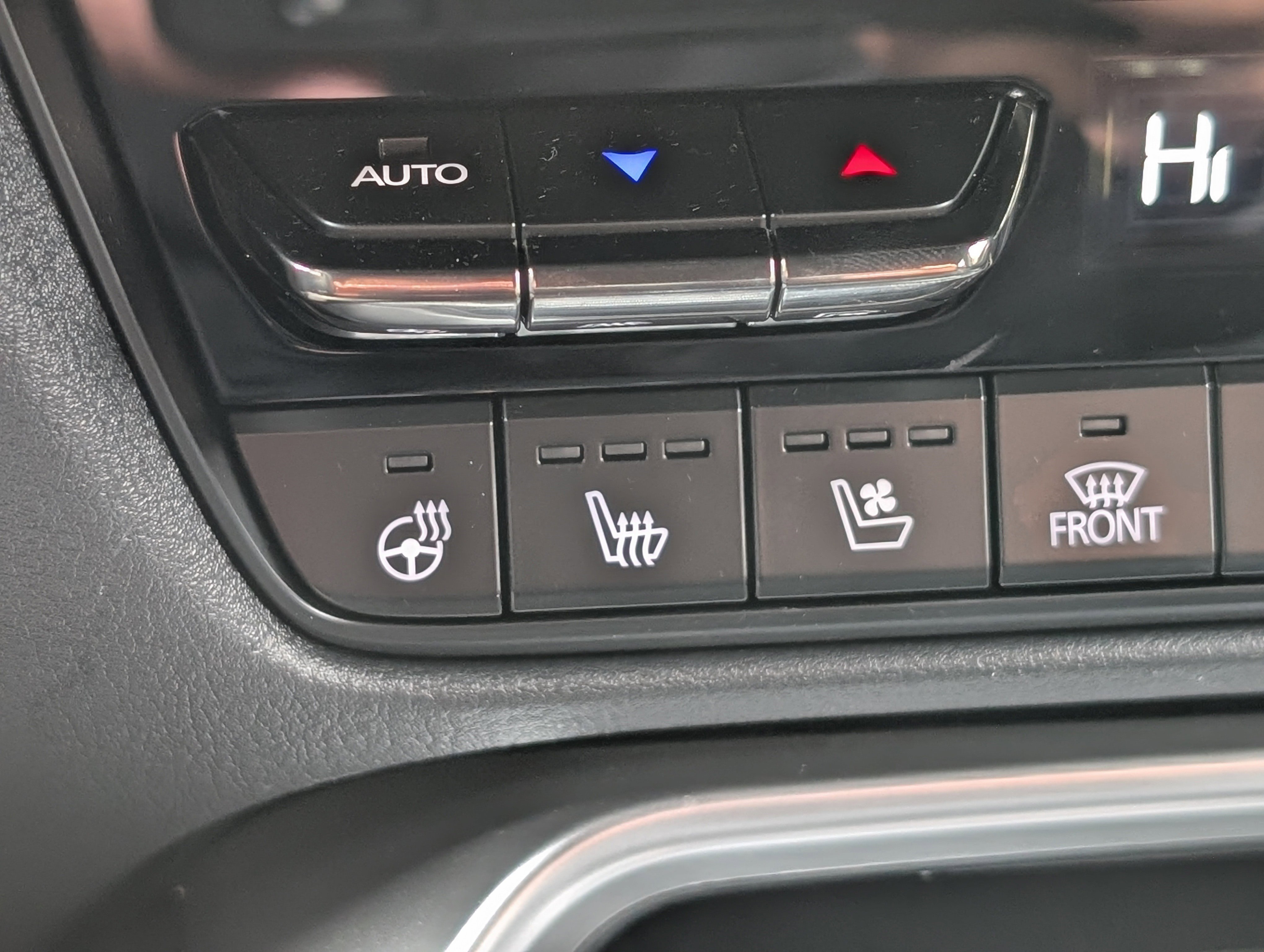 Used 2025 MAZDA CX-90 Plug-In Hybrid w/ Premium Plus image 35