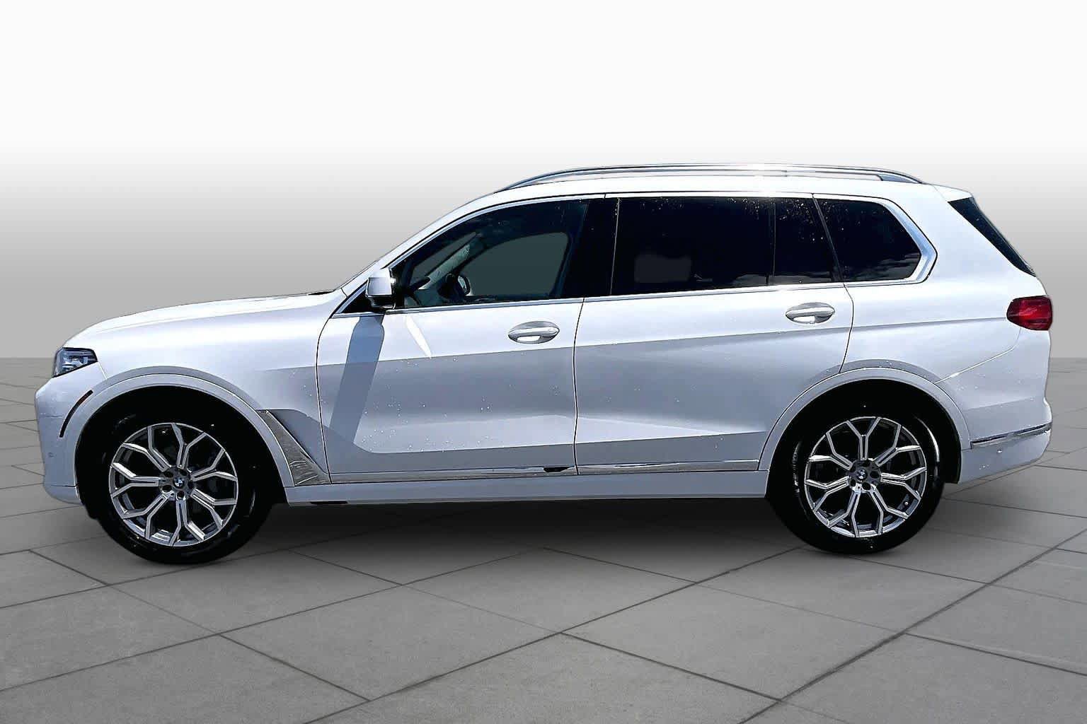 Used 2020 BMW X7 xDrive40i w/ Cold Weather Package AWD/4WD image 32