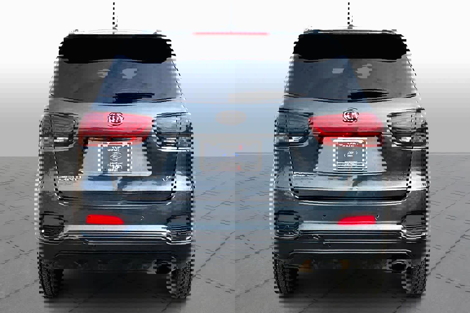 Used 2020 Kia Sorento S image 5