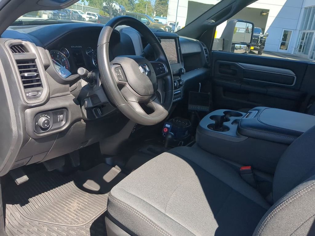 New 2024 RAM 5500 Tradesman AWD/4WD image 9