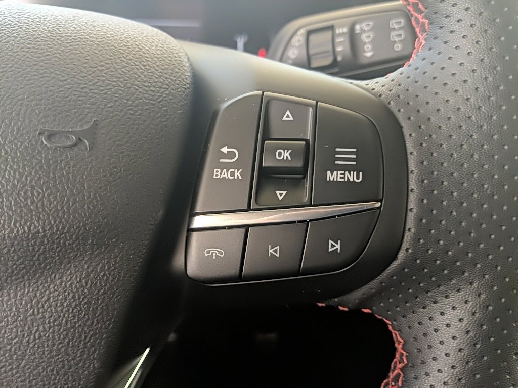 Used 2024 Ford Escape ST-Line Select w/ Tech Pack #1 image 14