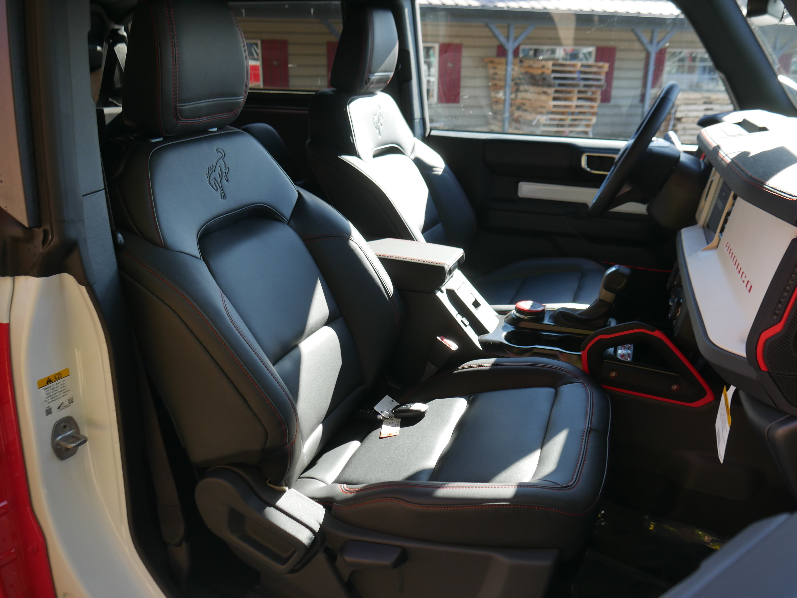 Used 2025 Ford Bronco Stroppe Edition AWD/4WD image 34