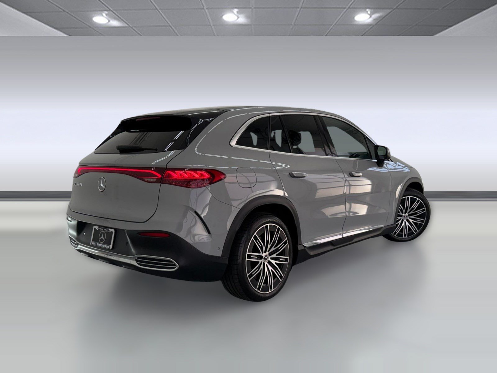 Used 2023 Mercedes-Benz EQE 350+ SUV image 8