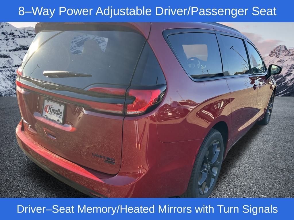 New 2026 Chrysler Pacifica Limited w/ S Appearance Package image 28