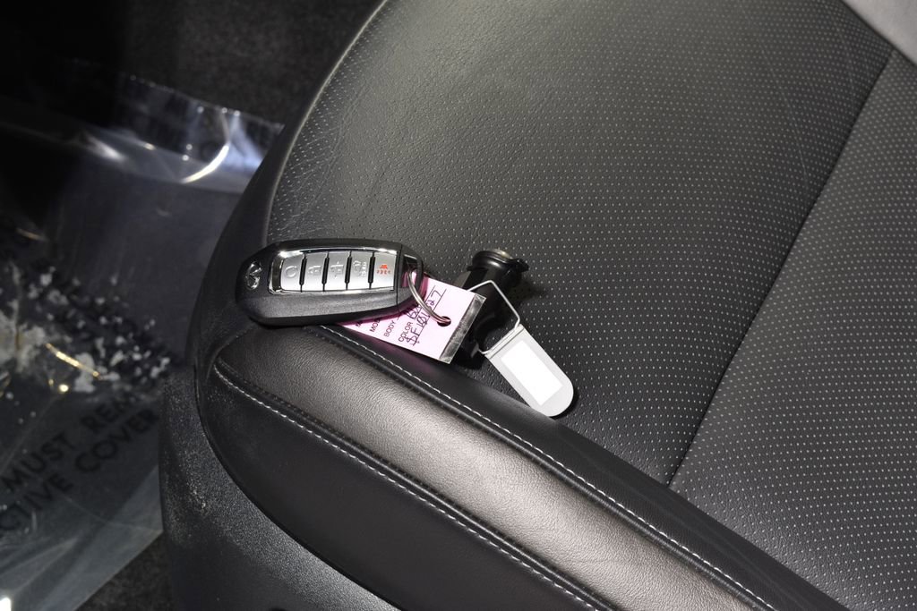 Certified 2025 INFINITI QX50 Luxe image 39