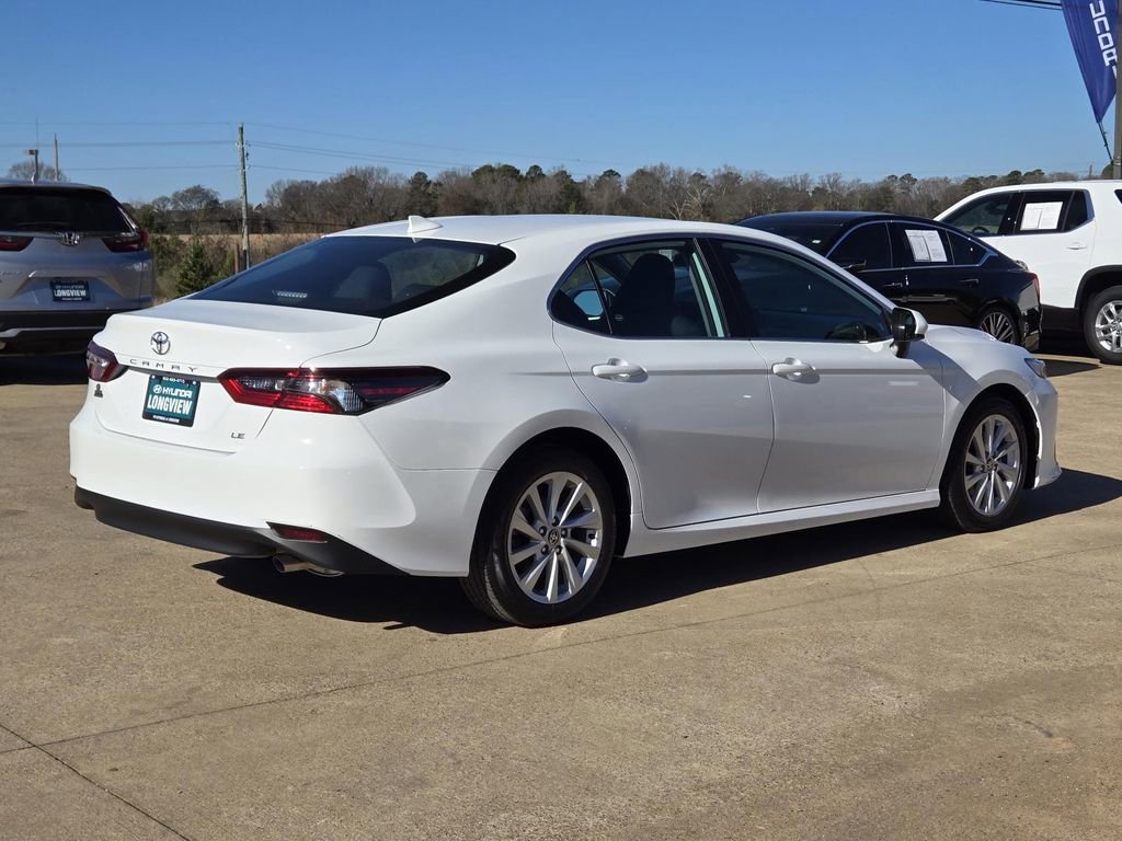 Used 2023 Toyota Camry LE image 6