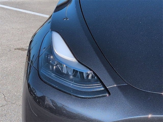 Used 2024 Tesla Model Y Long Range image 10