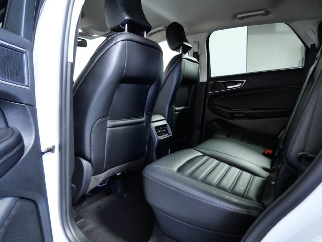 Certified 2024 Ford Edge SEL w/ Convenience Package AWD/4WD image 13
