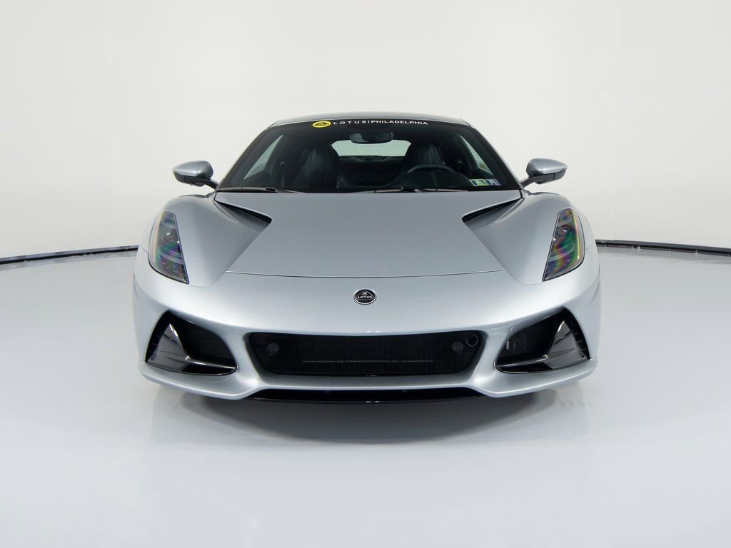 Used 2025 Lotus Emira image 2