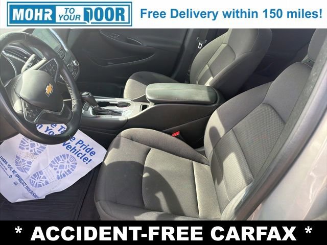 Used 2017 Chevrolet Malibu LT image 13