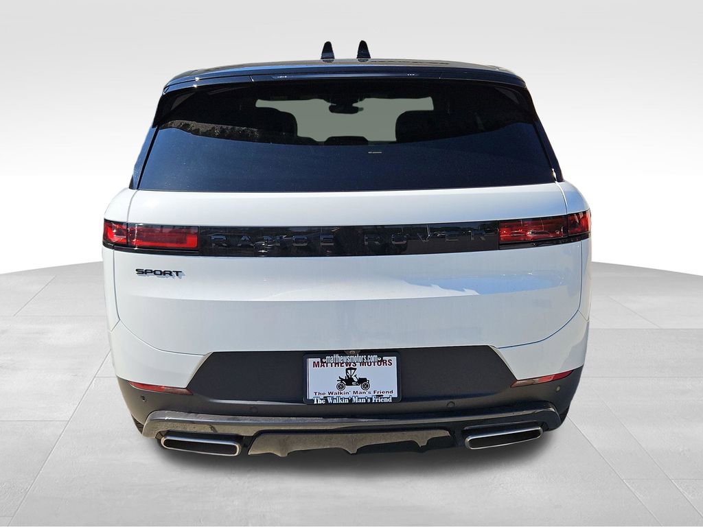 Used 2025 Land Rover Range Rover Sport SE AWD/4WD image 6