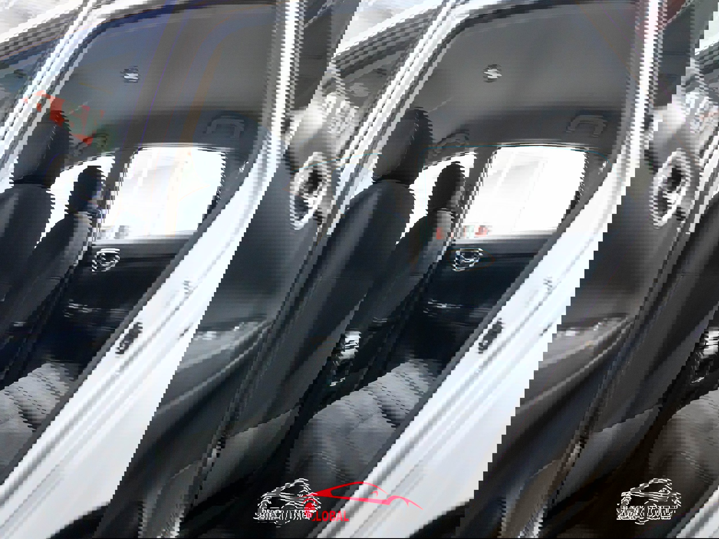 Used 2014 Nissan Sentra SV w/ SV Driver Package image 21