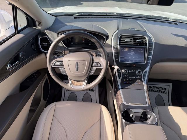 Used 2020 Lincoln Nautilus Reserve w/ Equipment Group 201A AWD/4WD image 17