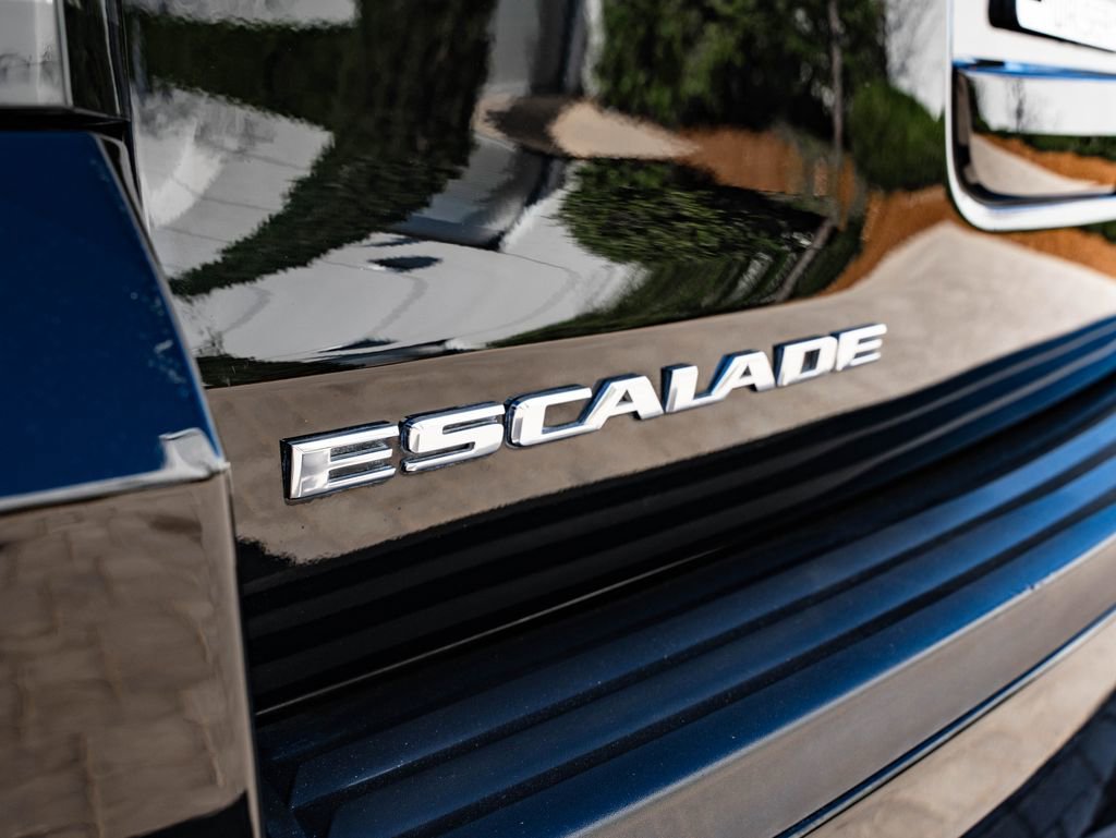 Used 2015 Cadillac Escalade Platinum image 20