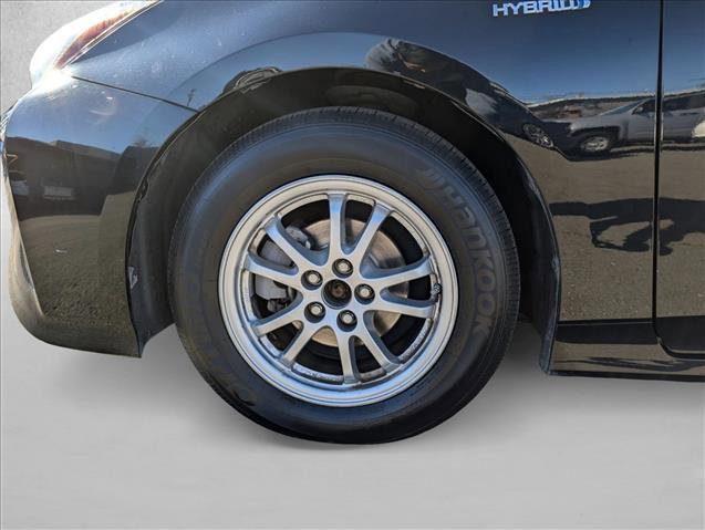 Used 2016 Toyota Prius Two image 21