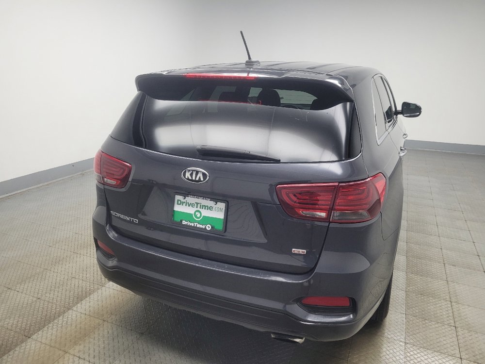 Used 2019 Kia Sorento LX image 7