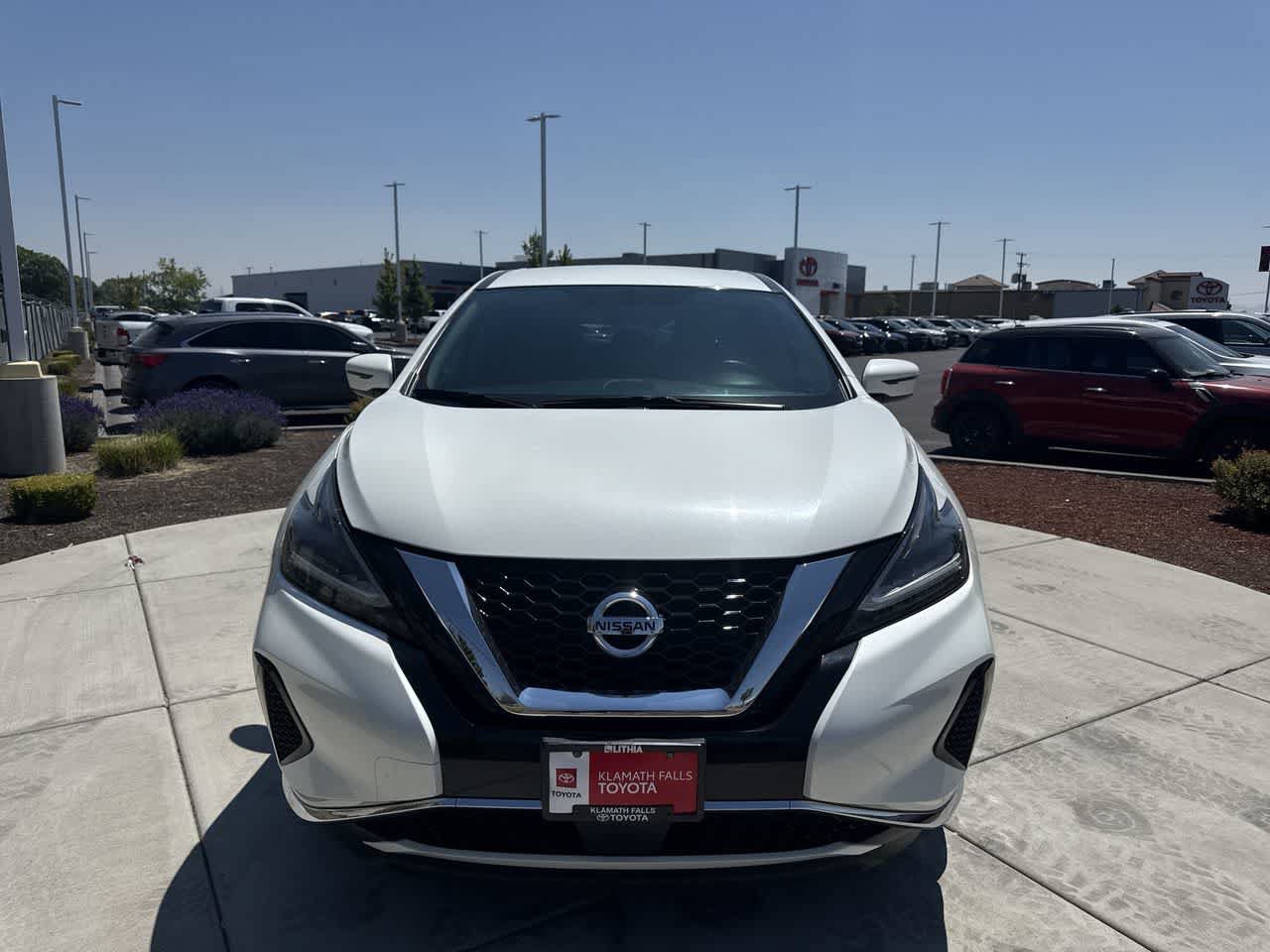 Used 2019 Nissan Murano S w/ Cargo Package AWD/4WD image 3