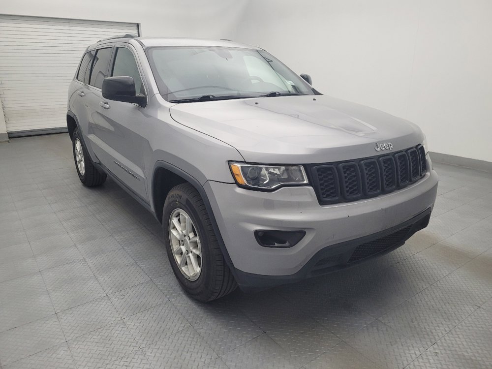 Used 2020 Jeep Grand Cherokee Laredo RWD image 13