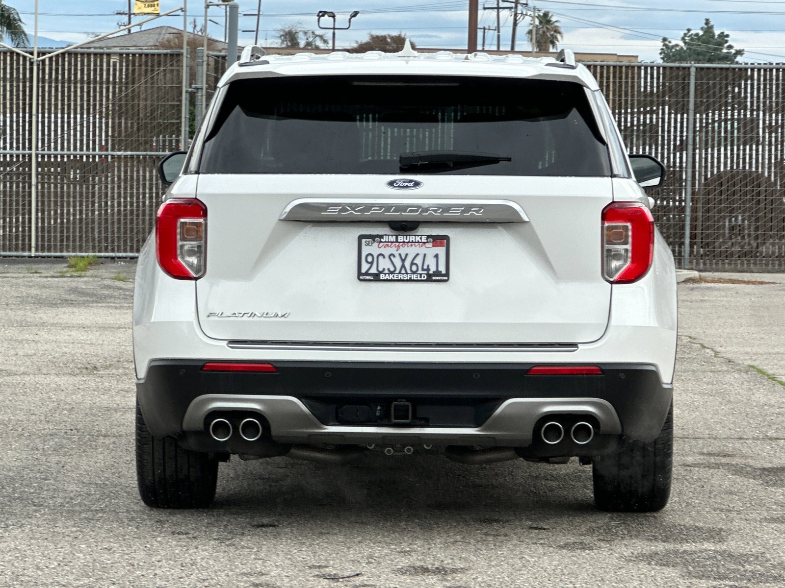 Certified 2022 Ford Explorer Platinum w/ Equipment Group 601A image 5