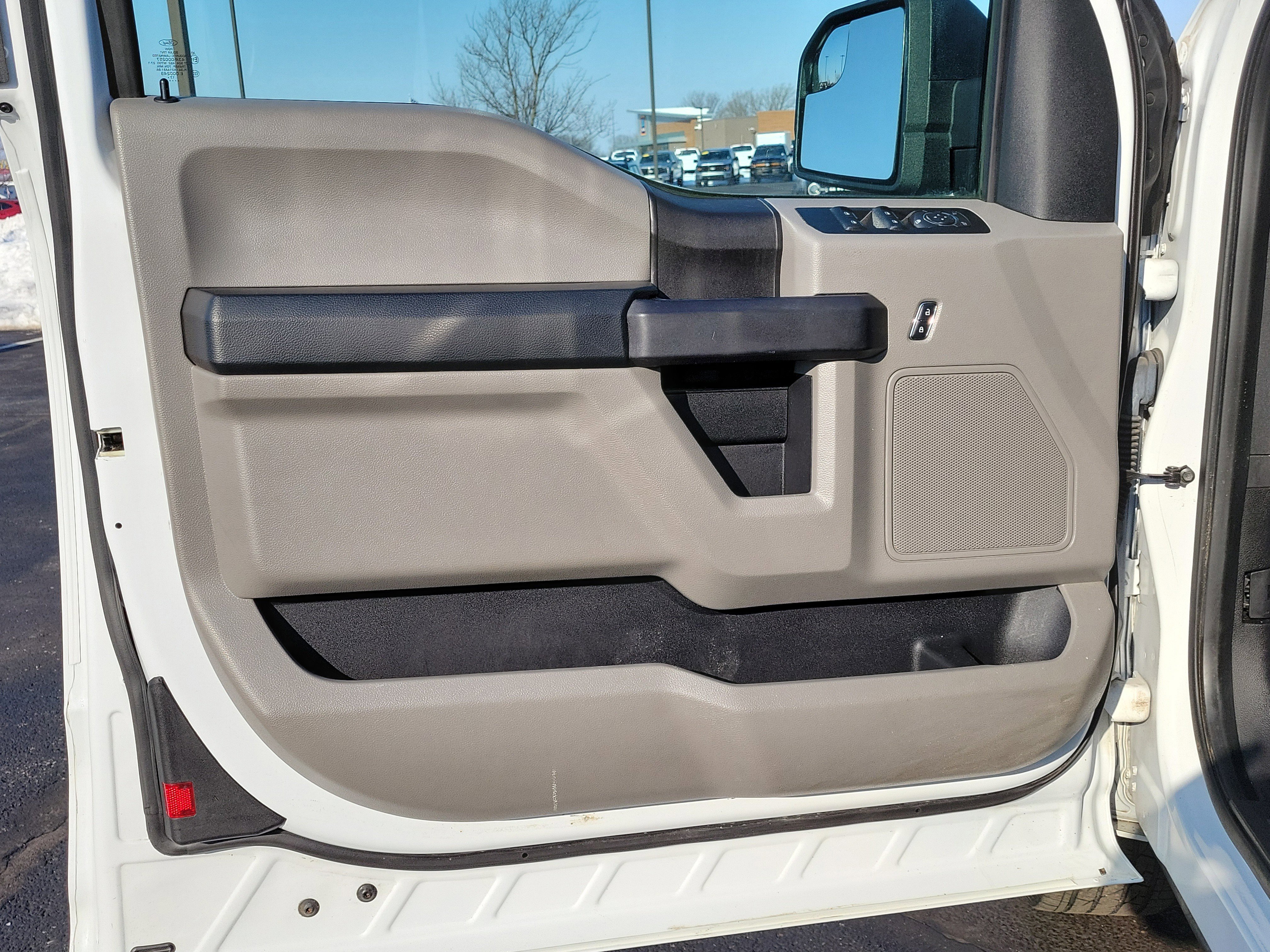 Used 2018 Ford F150 XL w/ Equipment Group 101A Mid image 15