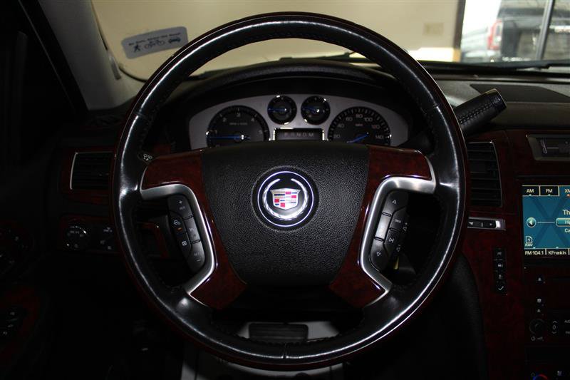 Used 2008 Cadillac Escalade AWD image 15