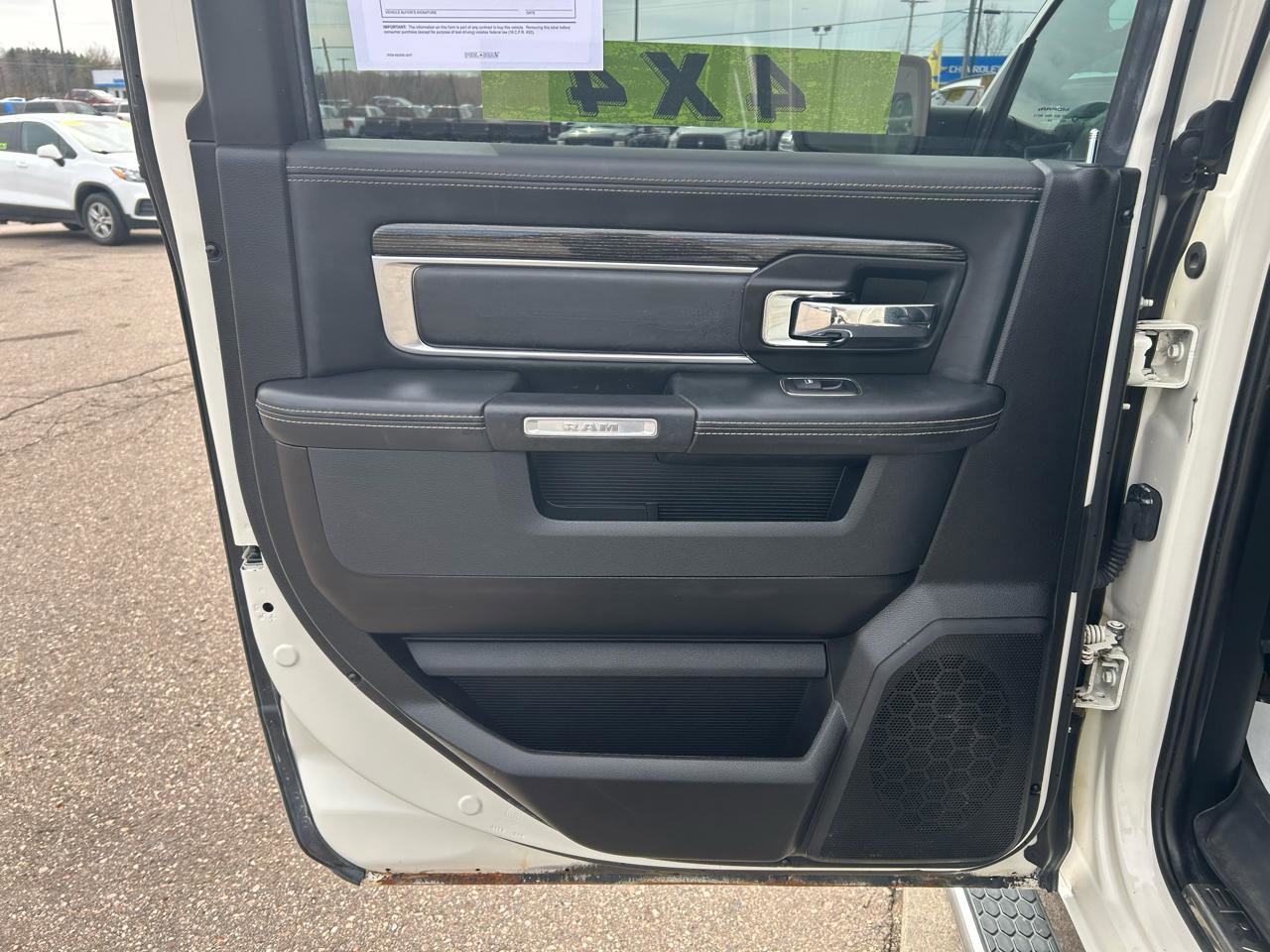 Used 2016 RAM 1500 Limited image 13